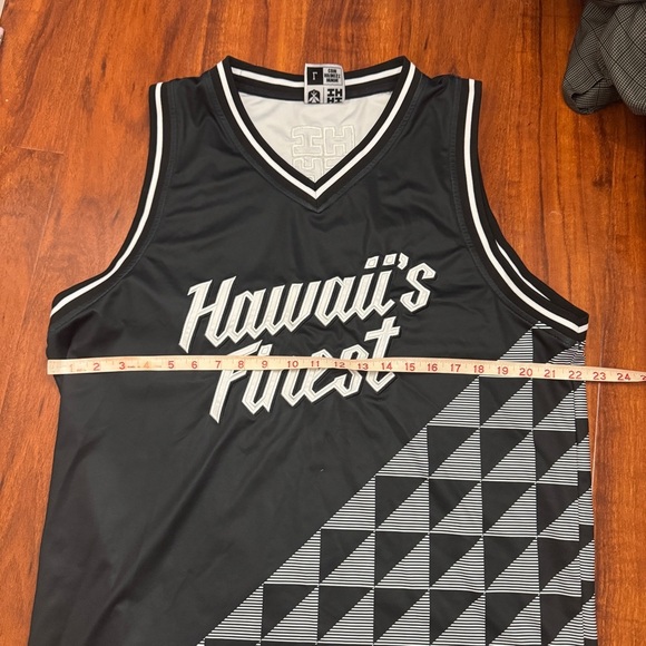 Hawaii’s Finest Jersey Vintage Size Large - Picture 4 of 6